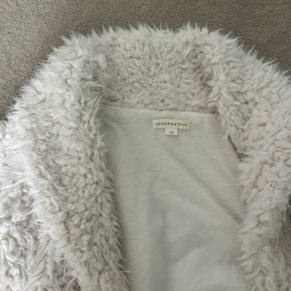 fluffy jacket - Picture 2 of 6